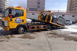 长风新村救援拖车费用怎么算